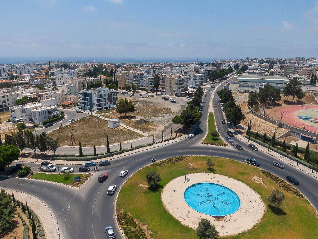 &Delta;&iota;&alpha;&mu;έ&rho;&iota;&sigma;&mu;&alpha; - Venetsianos Court - Ά&gamma;&iota;&omicron;&sigmaf; &Theta;&epsilon;ό&delta;&omega;&rho;&omicron;&sigmaf;, &Pi;ά&phi;&omicron;&sigmaf;