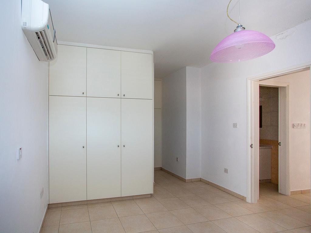 Flat-Tremithousa-PR42159