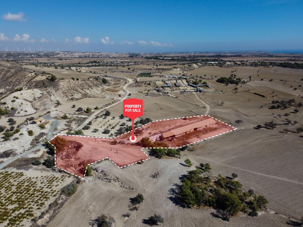 Κτηνοτροφική Μονάδα - Απλάντα, Λάρνακα