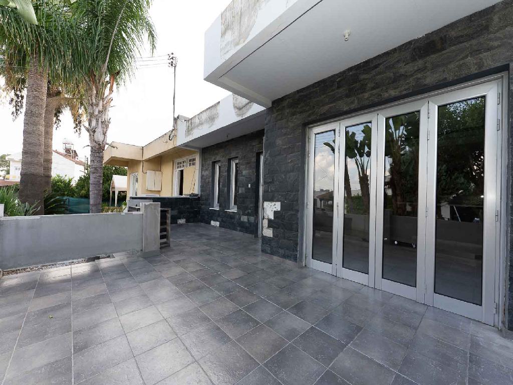Semidetached house-Nisou-PR44740