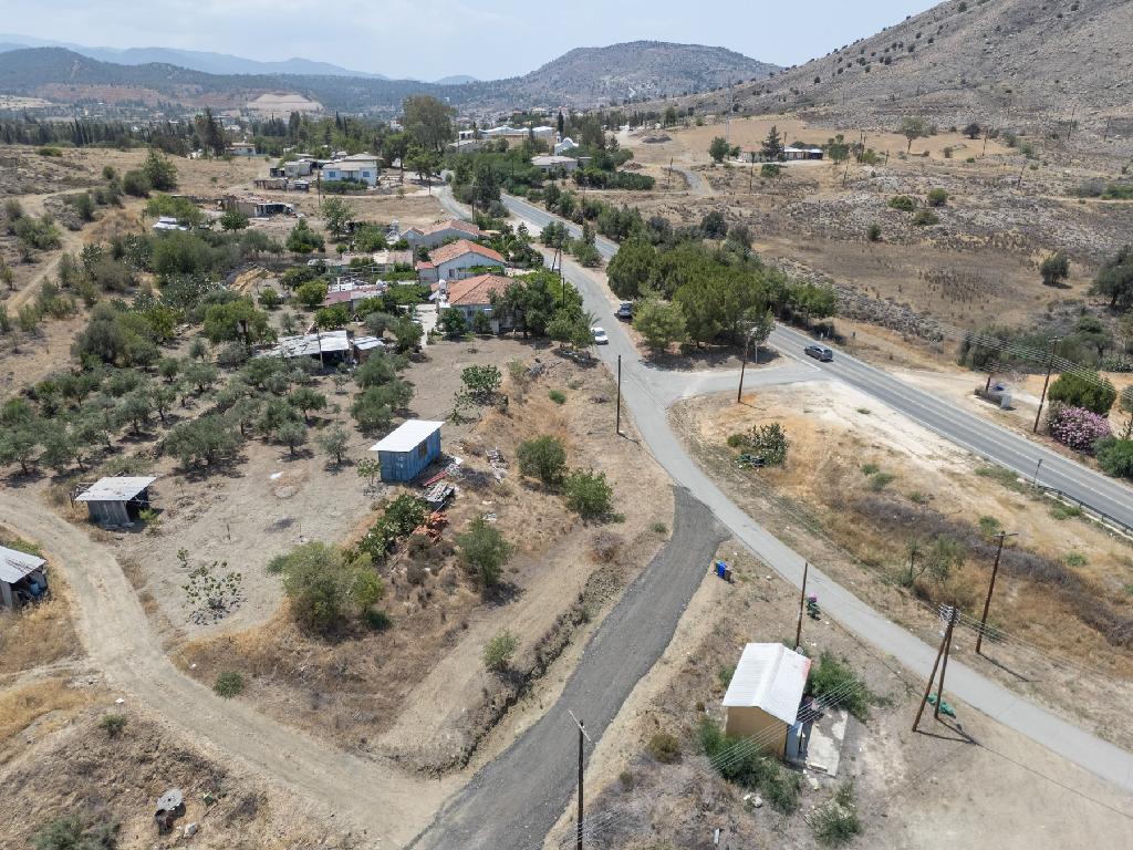 Field-Agrokipia-PR13976