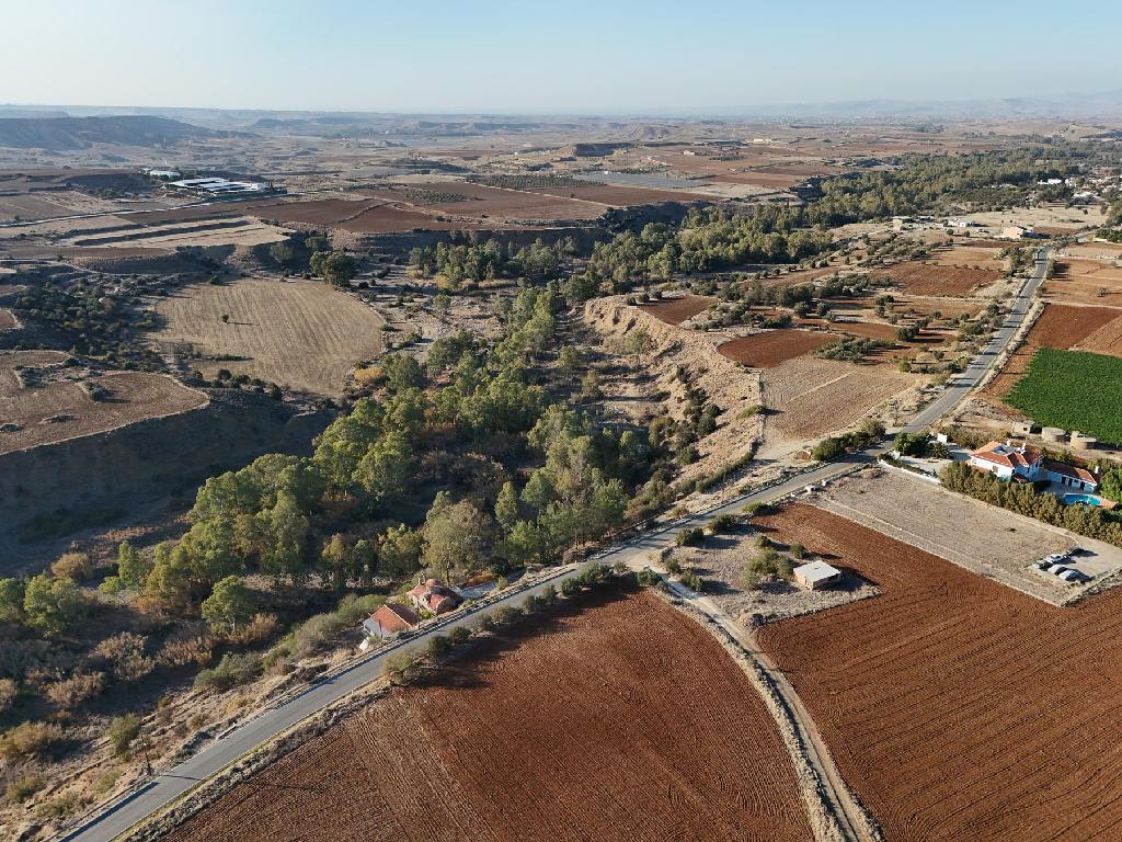 Field-Agios Ioannis-PR39902