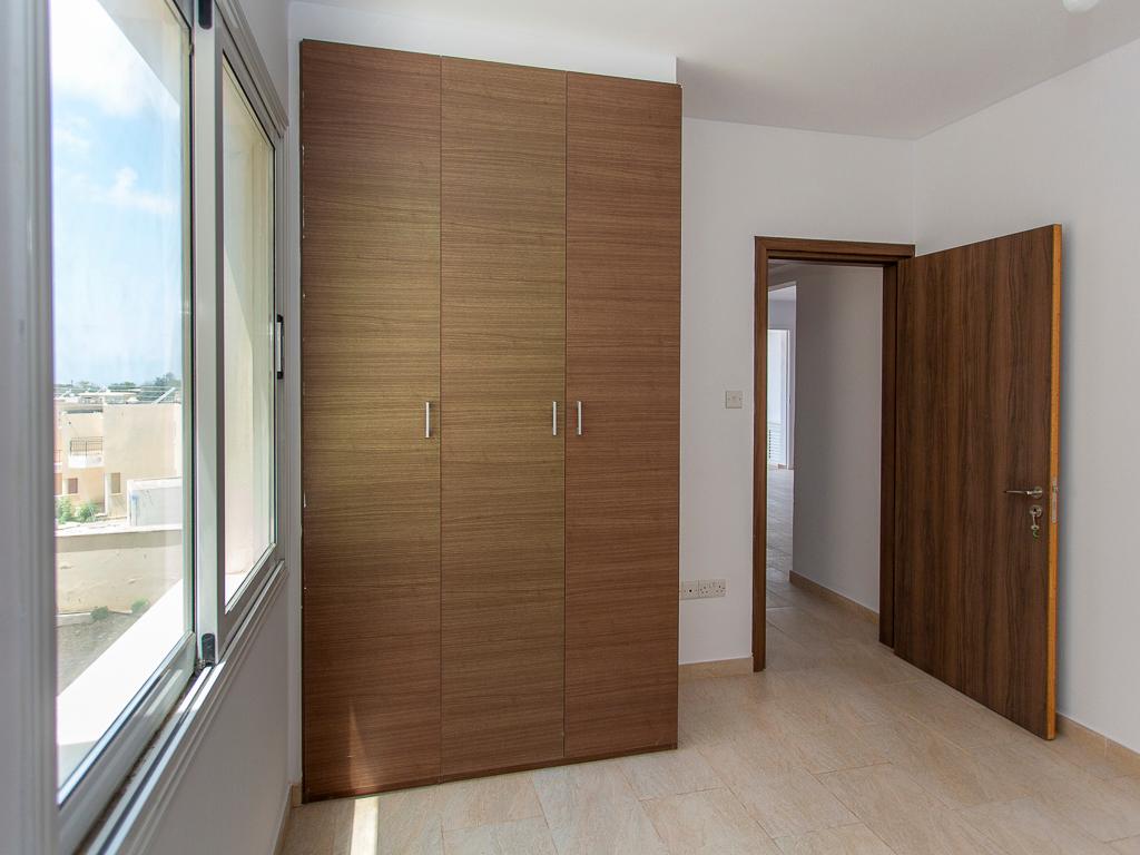 Flat-Pegeia-PR33556