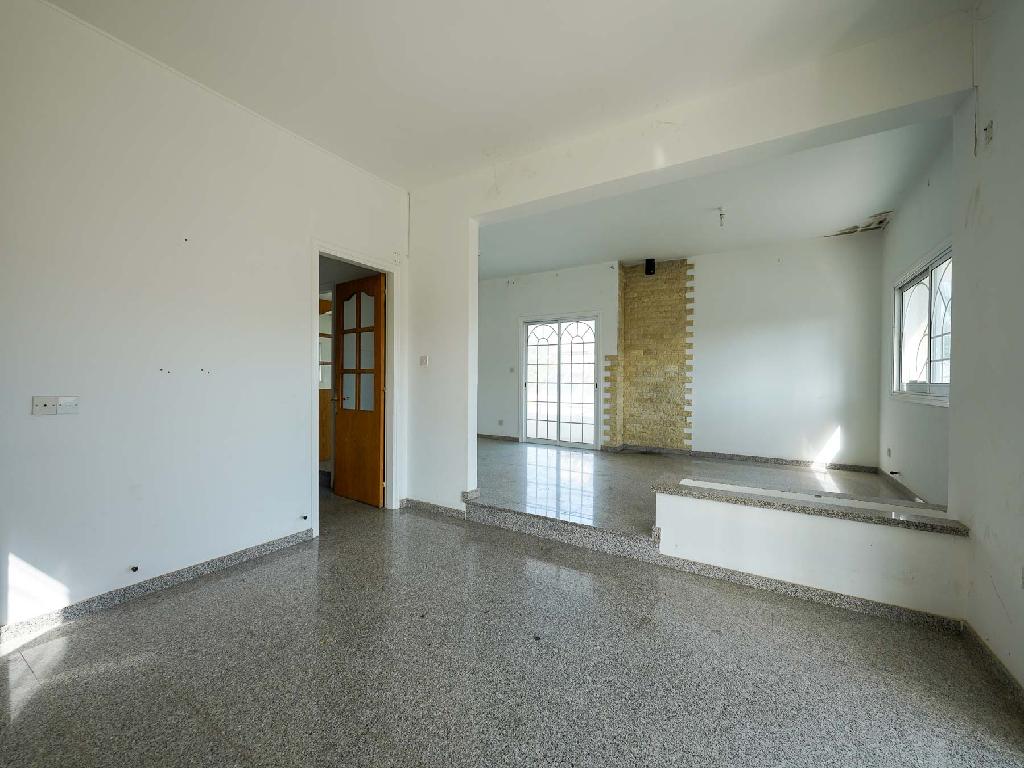 Building - Geri, Nicosia