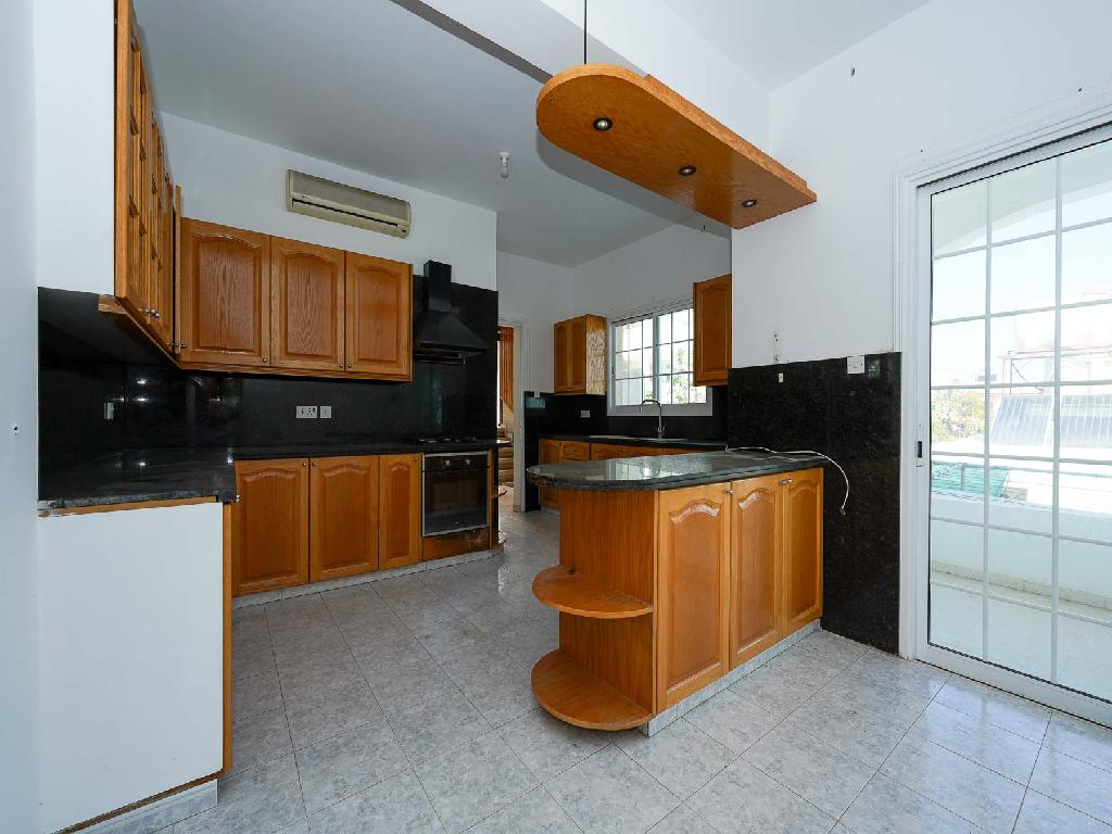 Building - Geri, Nicosia