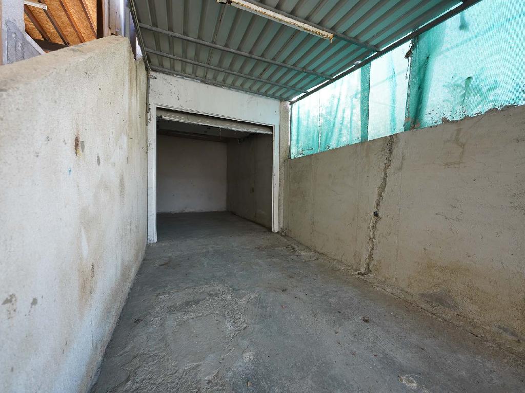 Residential building-Geri-PR44473