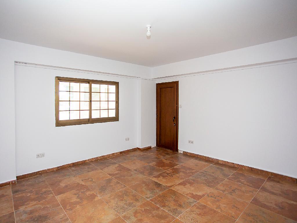 Detached house-Germasogeia-PR44908