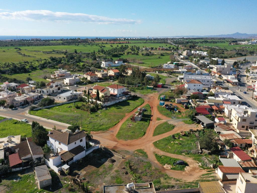 Field  (Share) - Xylotimvou, Larnaca