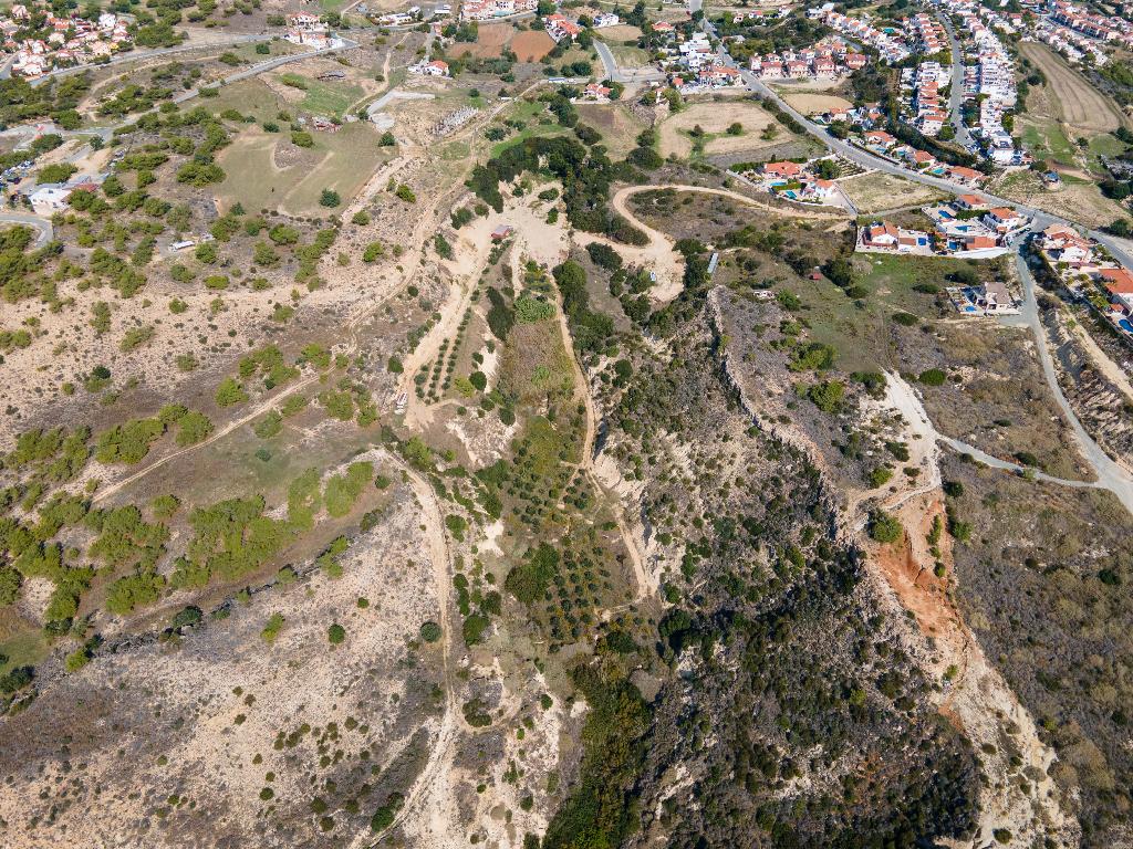 Field - Pissouri, Limassol