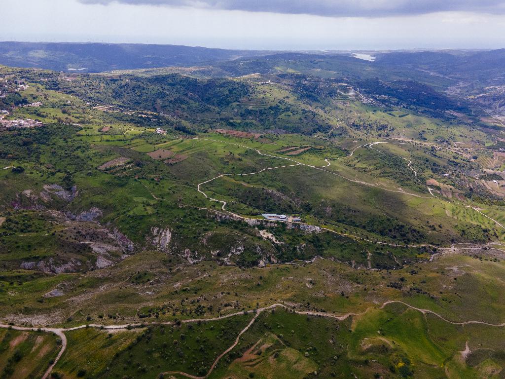 Field-Kelokedara-PR35292
