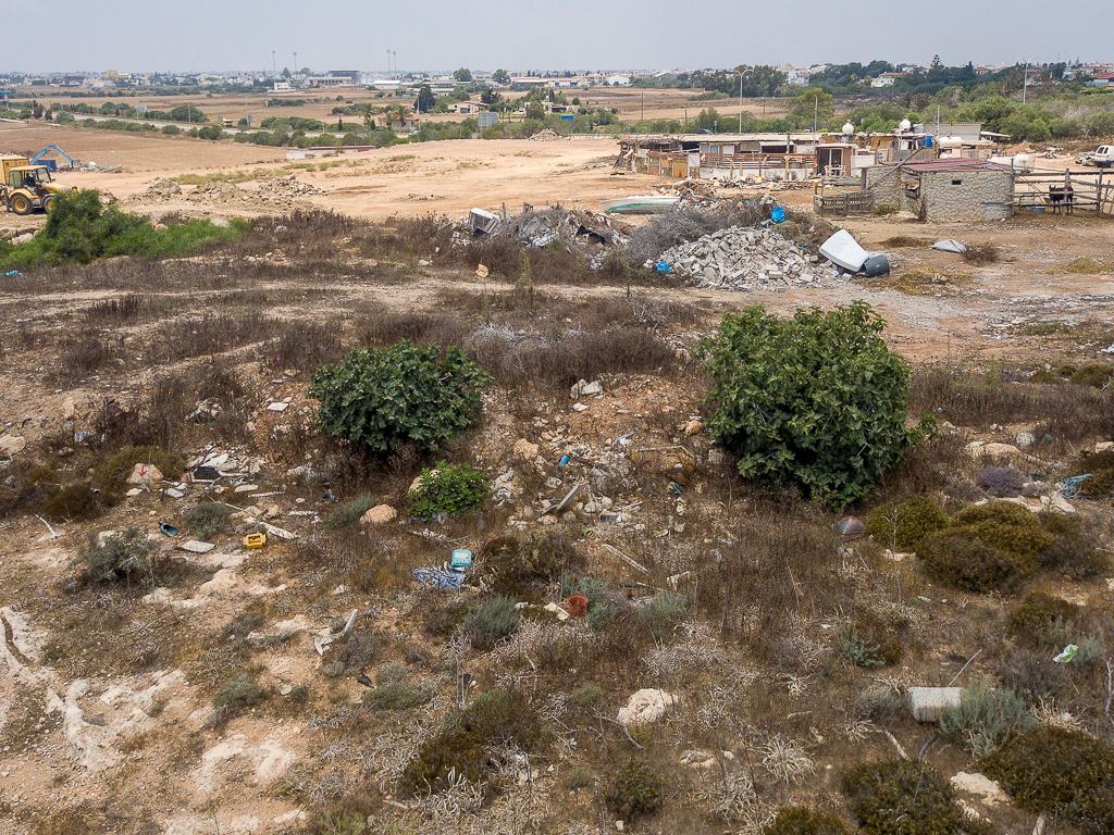 Field-Paralimni-PR42643