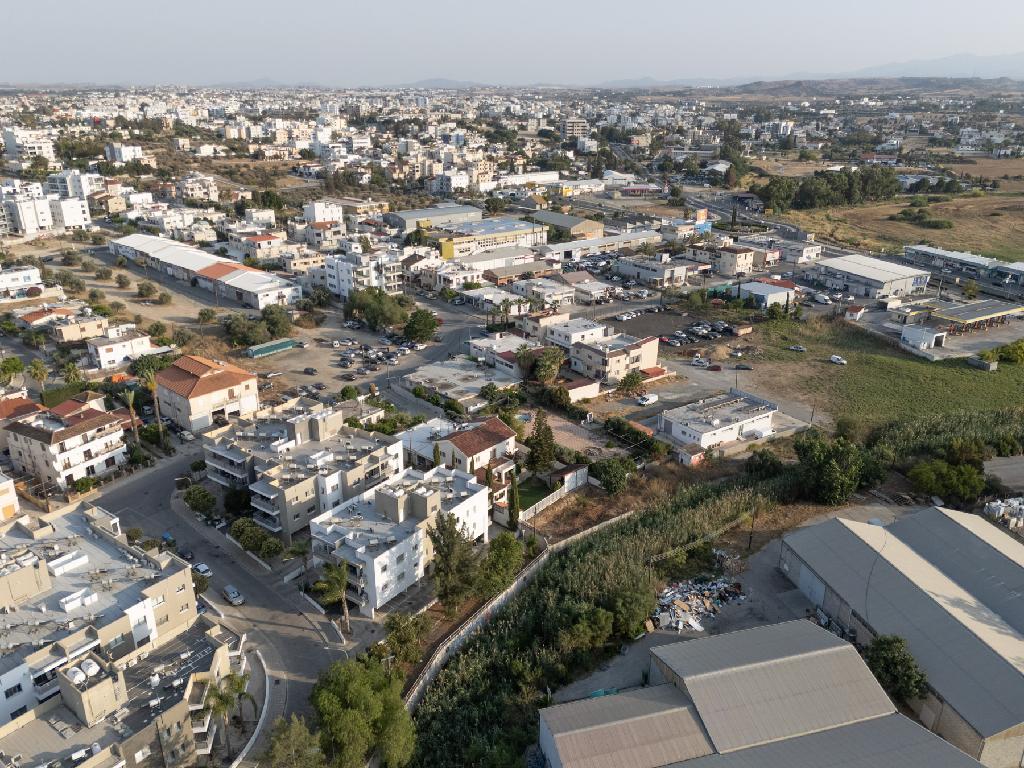 Κατοικίες (Μερίδια) - Δήμος Λατσιών, Λευκωσία
