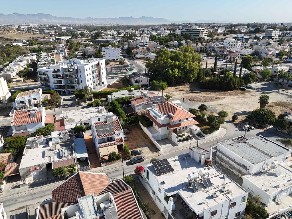 Οικόπεδο - Λατσιά, Λευκωσία