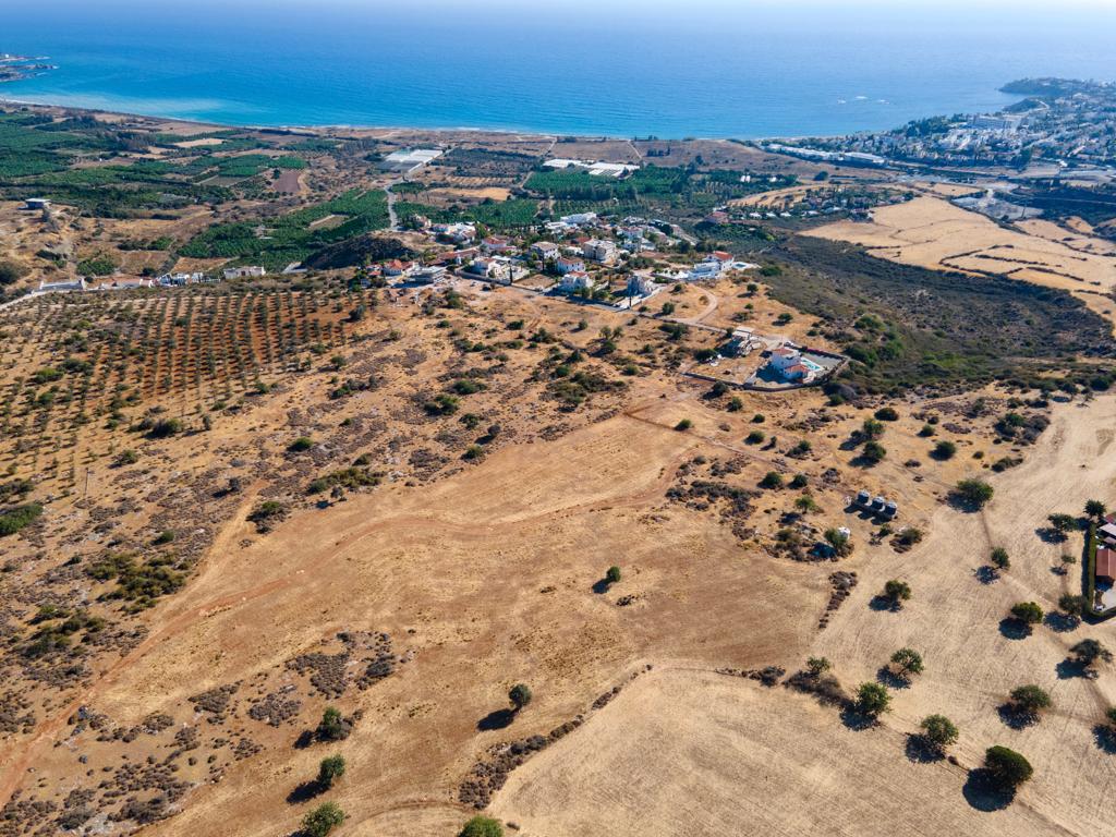 Field-Pegeia-PR39809