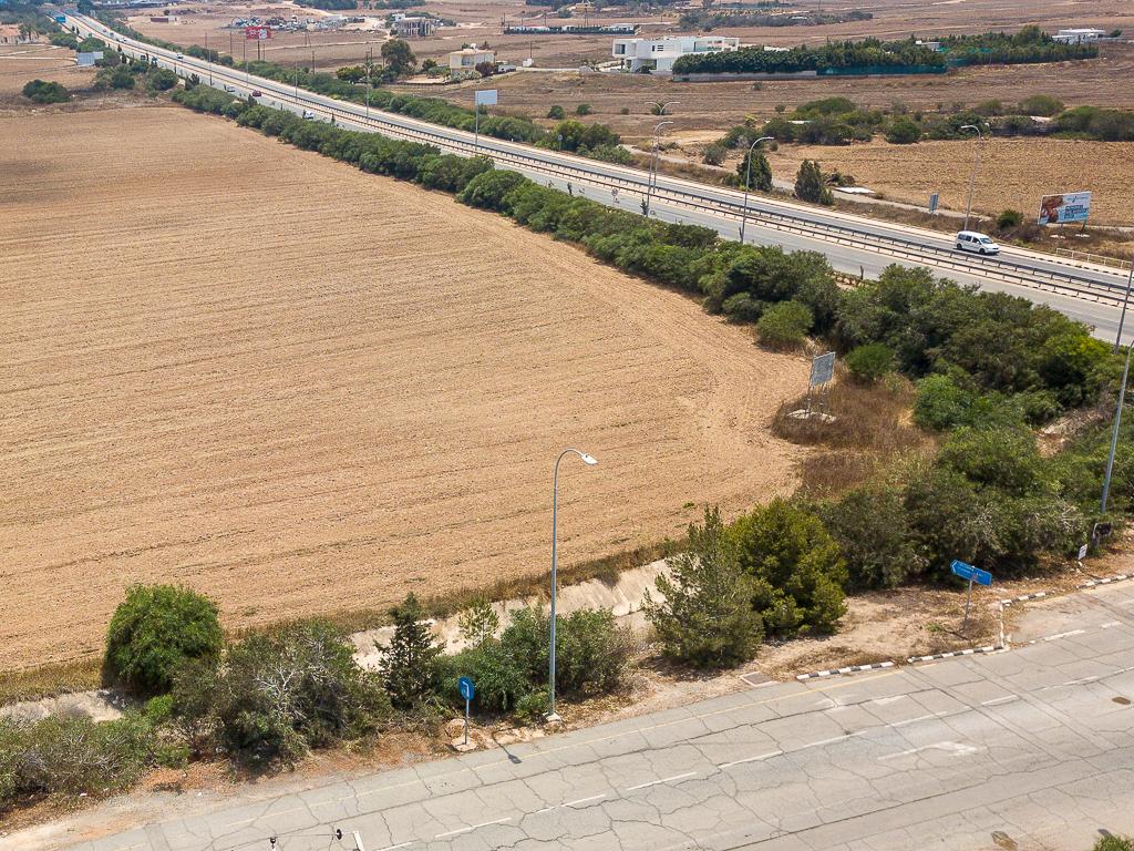 Field (Share) - Paralimni, Famagusta