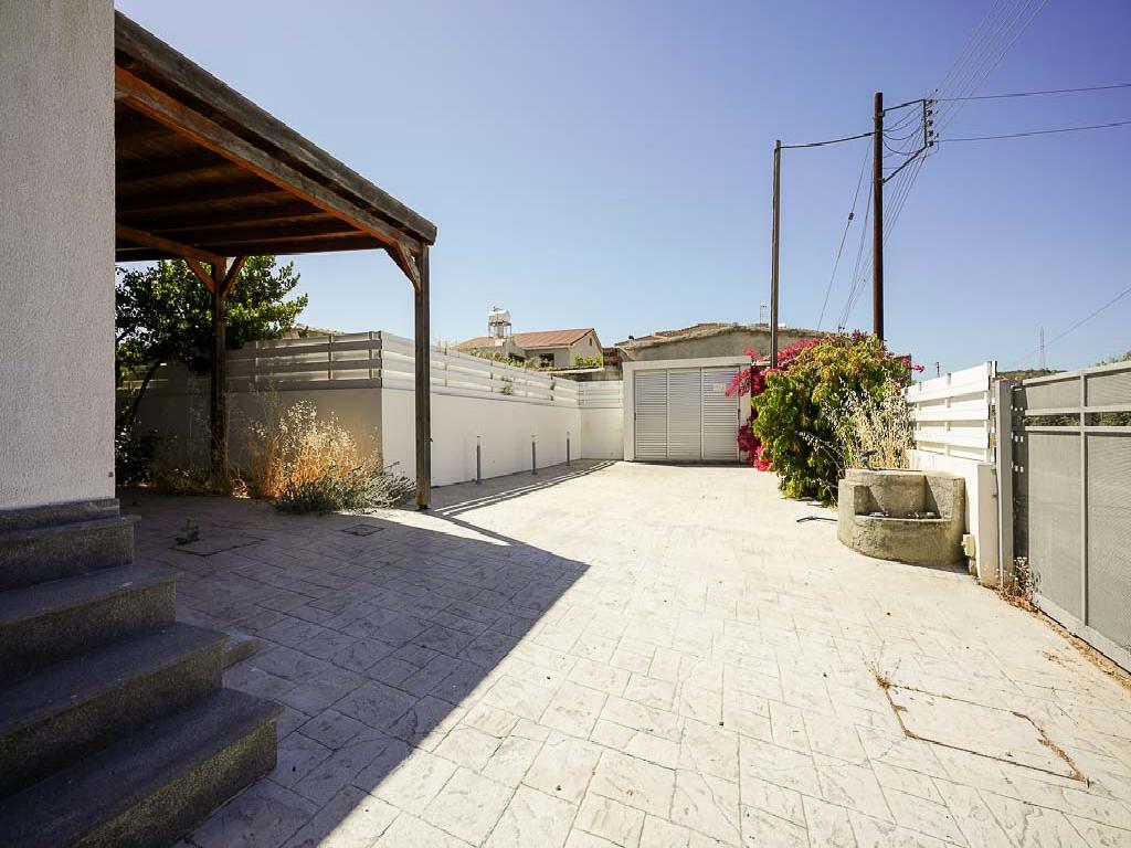 Residential Building - Agioi Trimithias, Nicosia