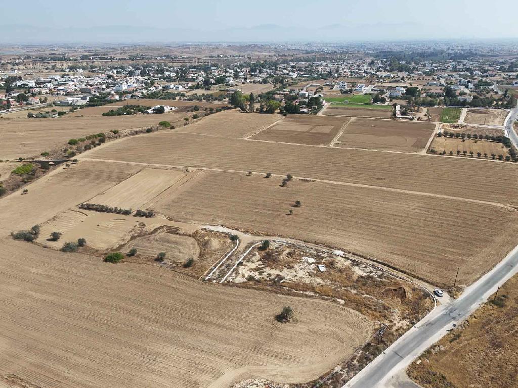 Field-Pano Deftera-PR43123