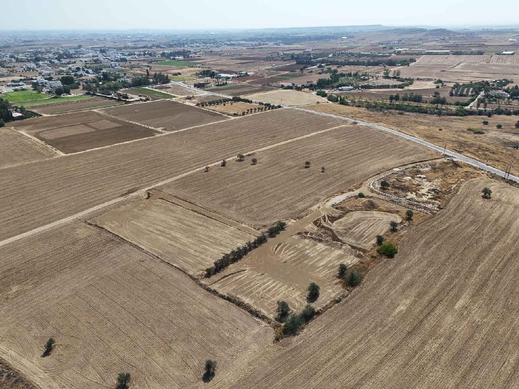 Field-Pano Deftera-PR43123