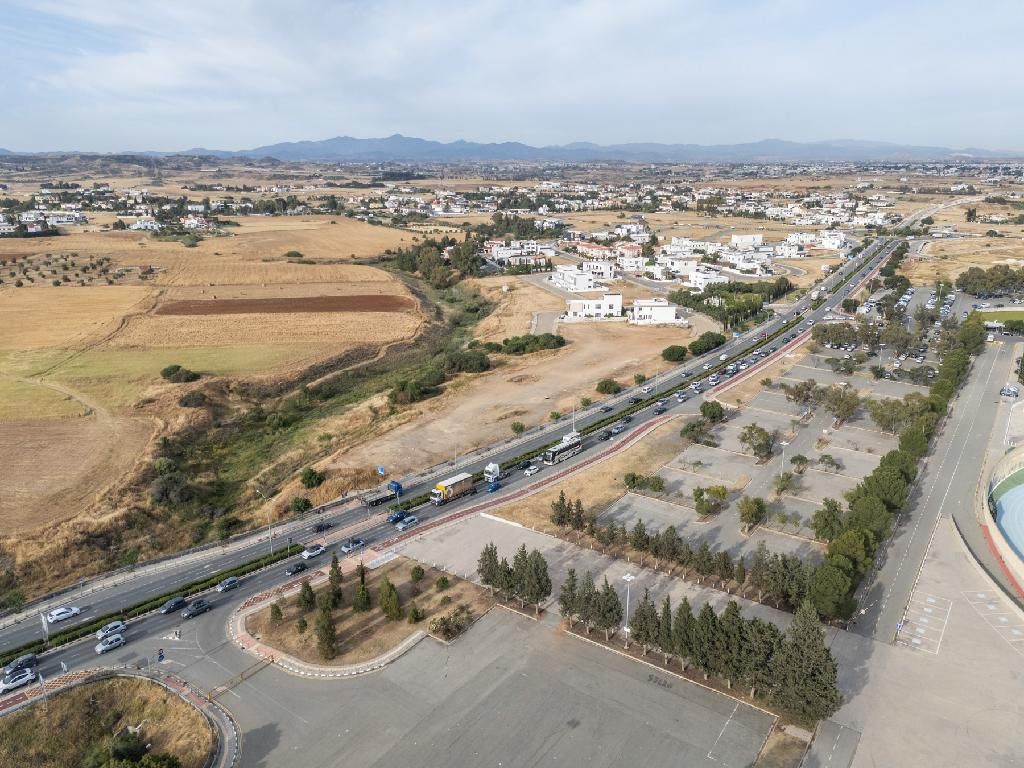 Field (share) - Strovolos, Nicosia