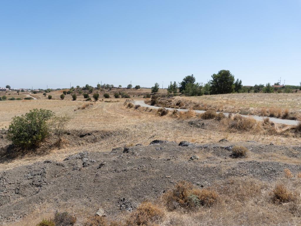 Field-Klirou-PR14827