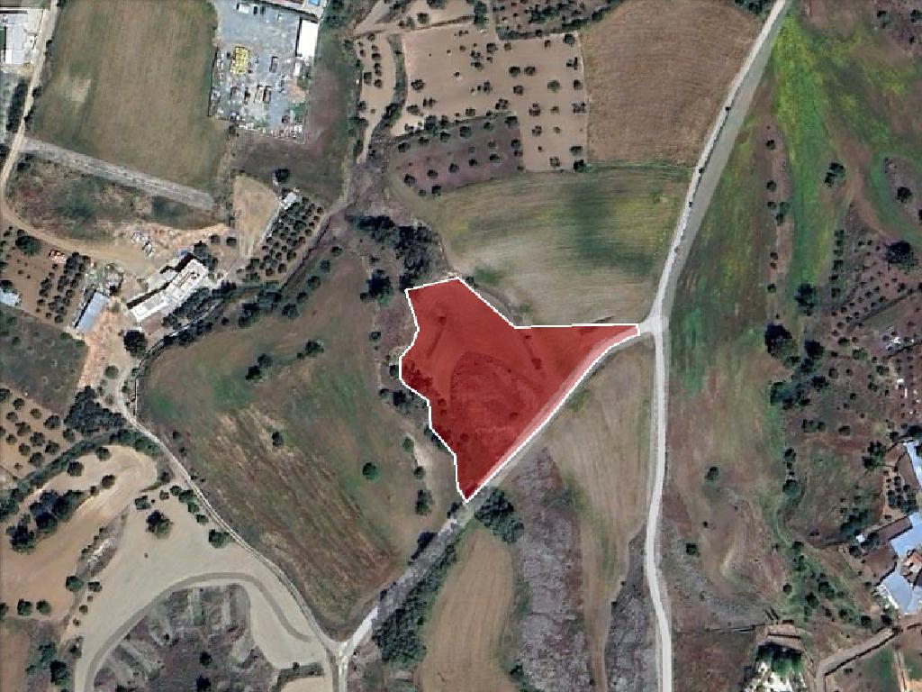 Field-Klirou-PR14827