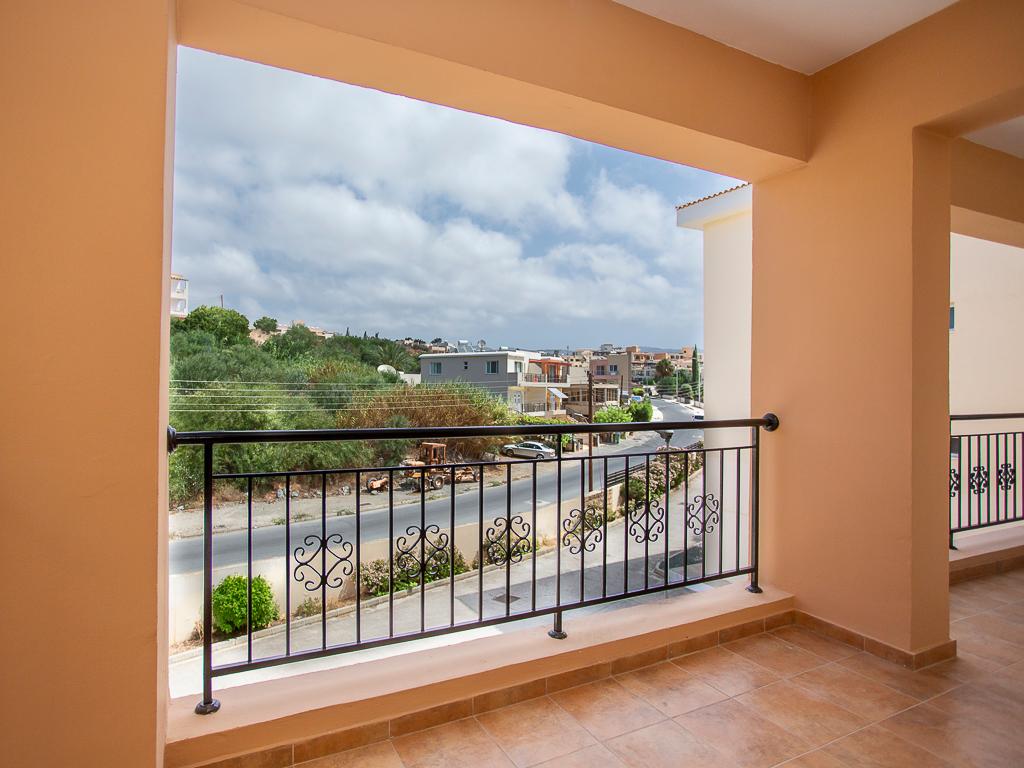 Flat-Chlorakas-PR42549