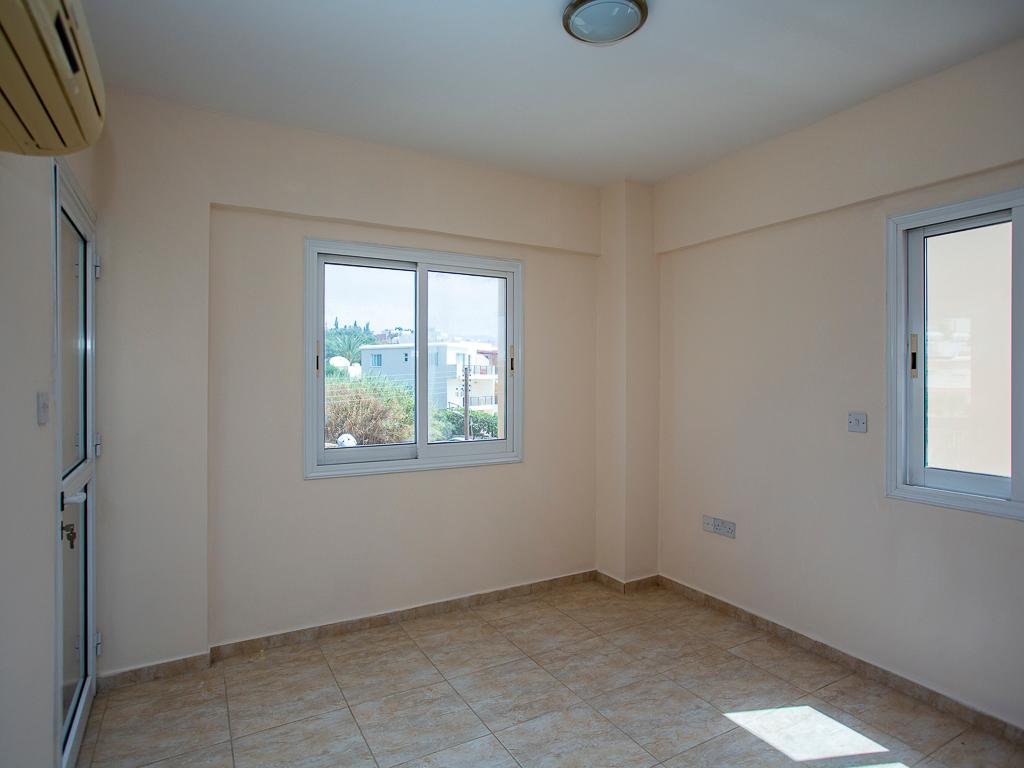 Flat-Chlorakas-PR42549