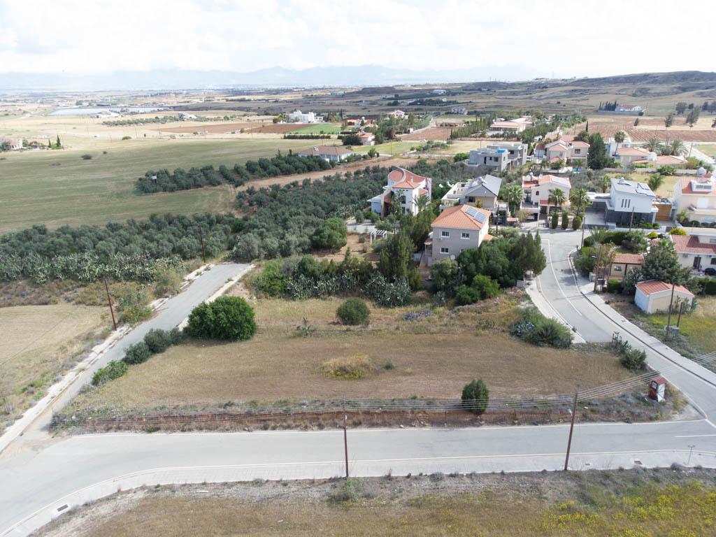 Plot - Pano Deftera, Nicosia