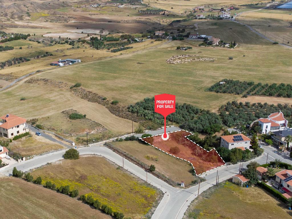 Plot - Pano Deftera, Nicosia