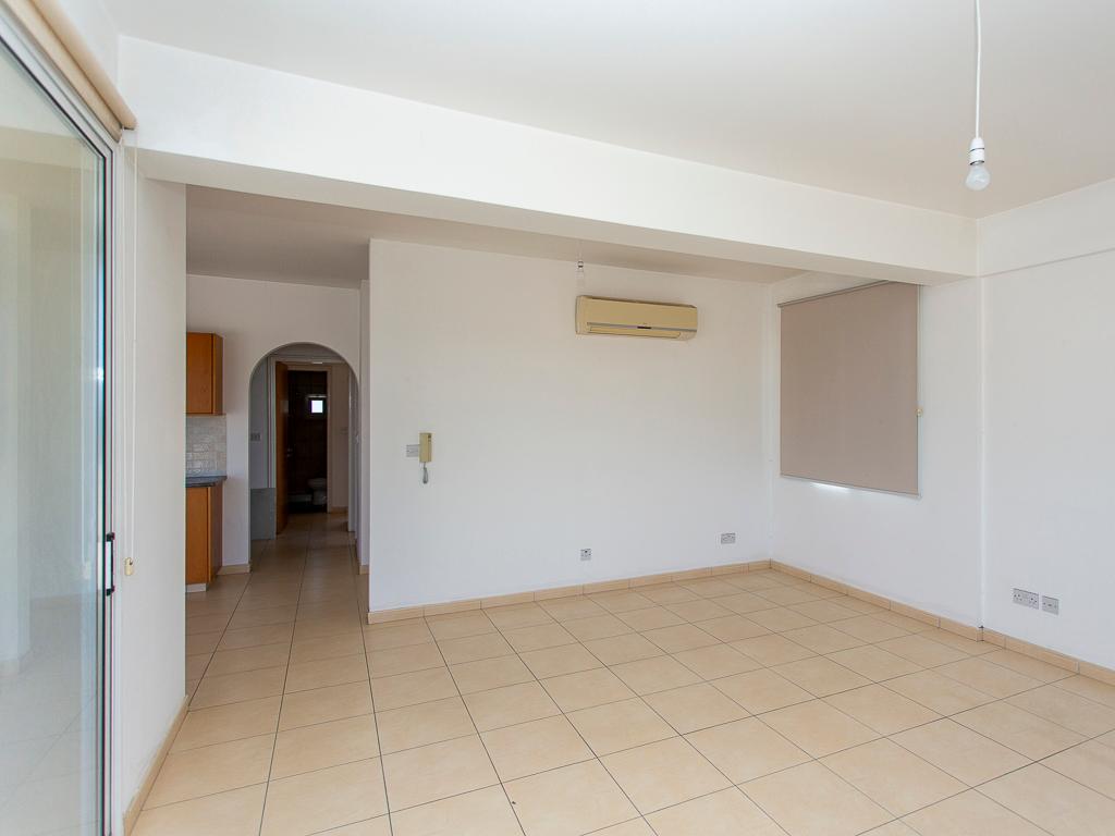 Flat-Paphos Municipality-PR42806
