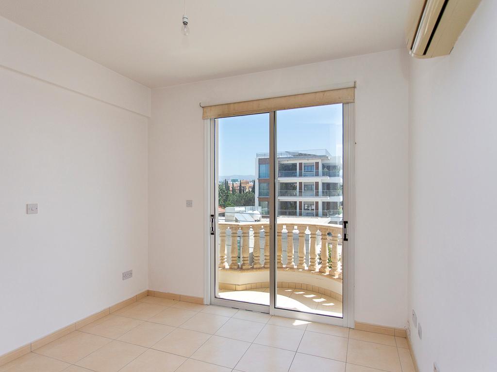 Flat-Paphos Municipality-PR42806