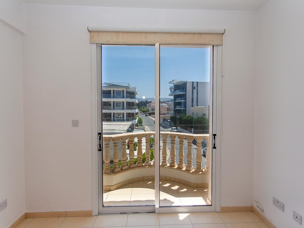 Flat-Paphos Municipality-PR42806