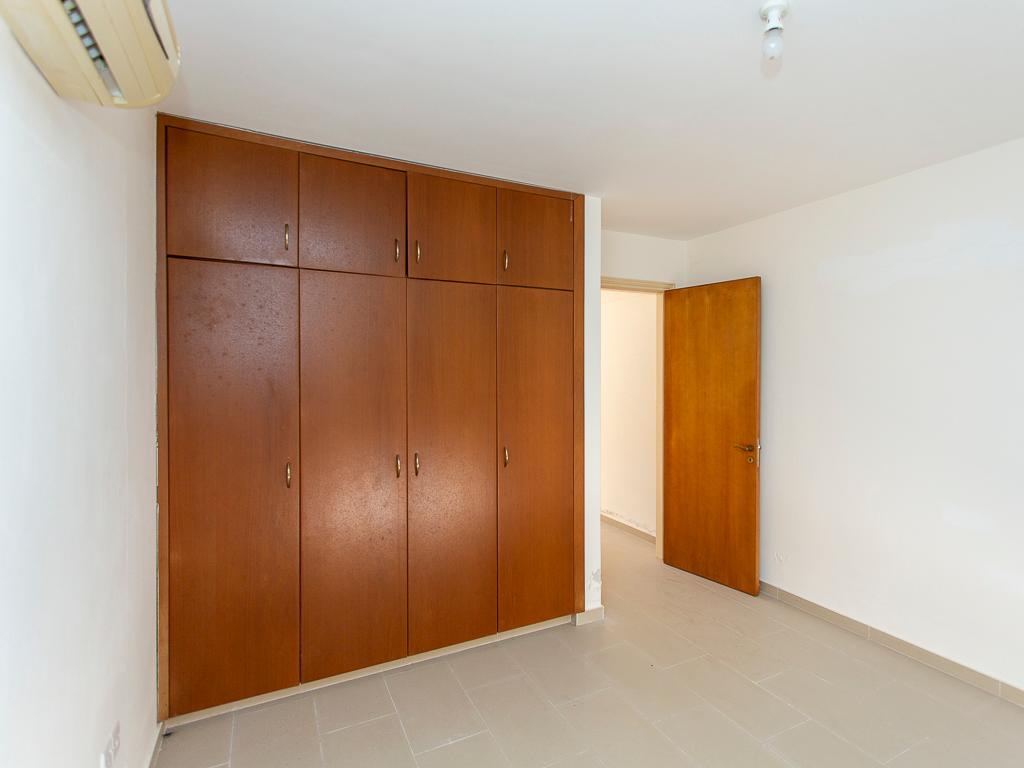 Flat-Pegeia-PR40805