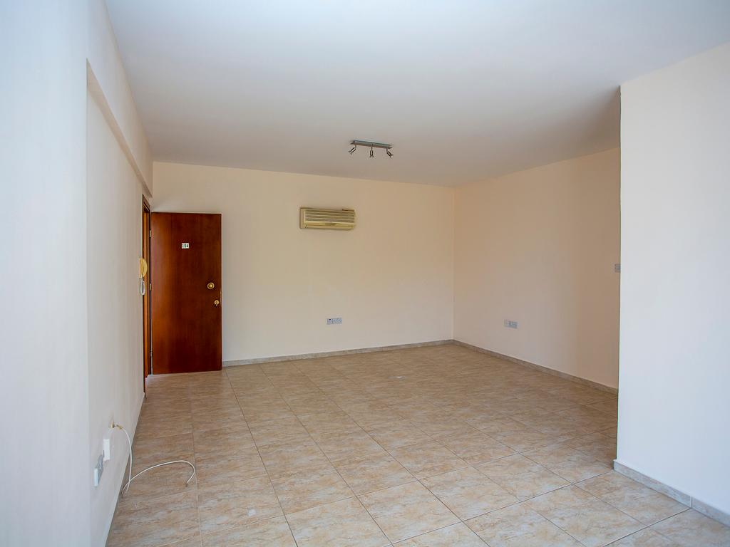 Flat-Chlorakas-PR42695