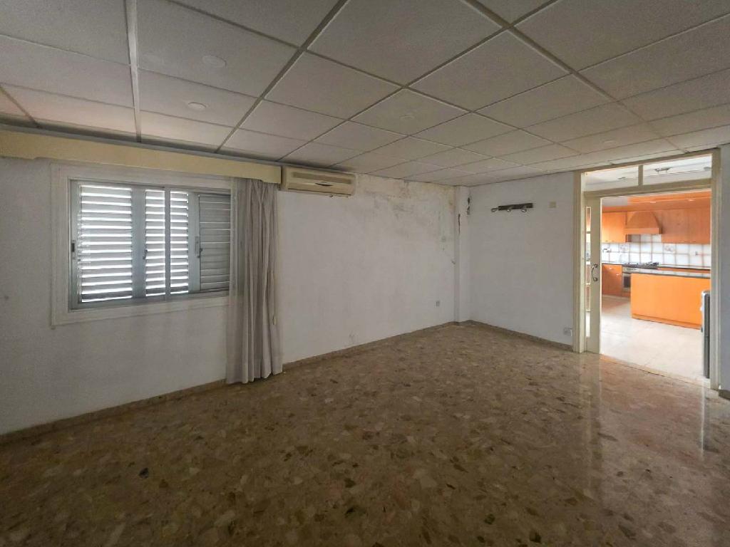 Mixed-use Building-Strovolos-PR44877