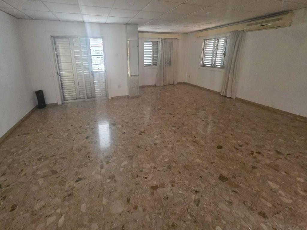 Mixed-use Building-Strovolos-PR44877