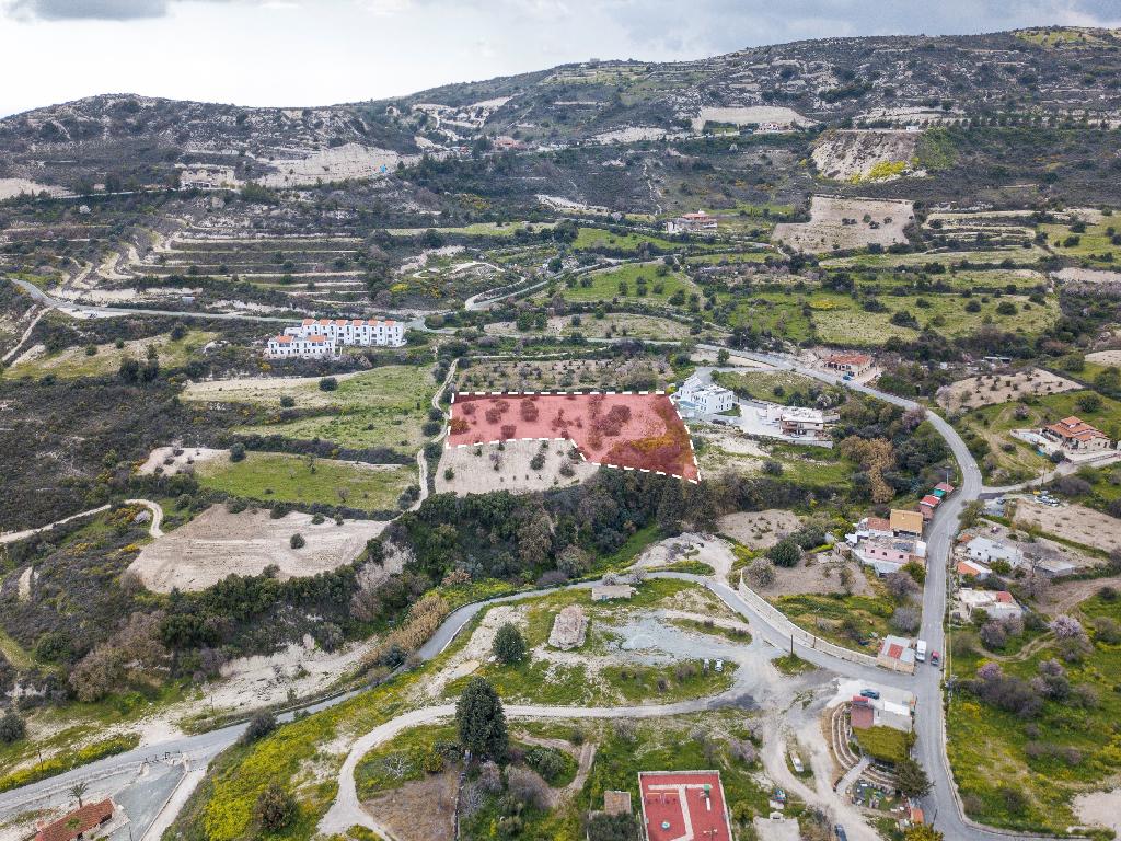 Field - Kato Lefkara, Larnaca