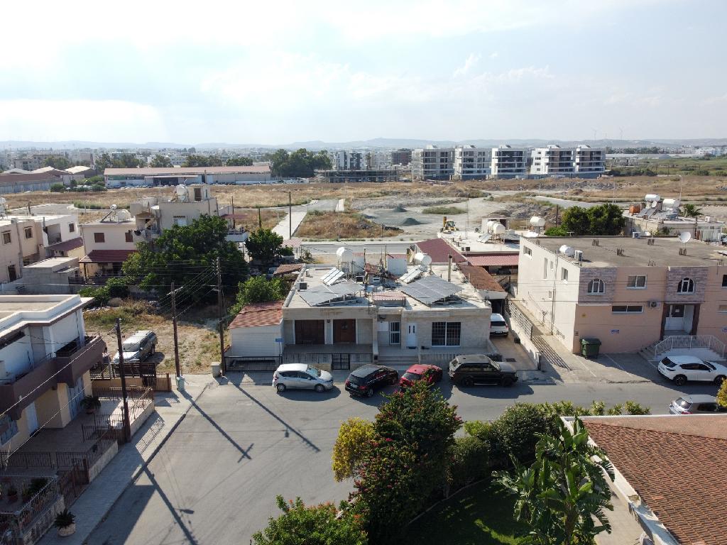 Semidetached house-Larnaca Municipality-PR44783
