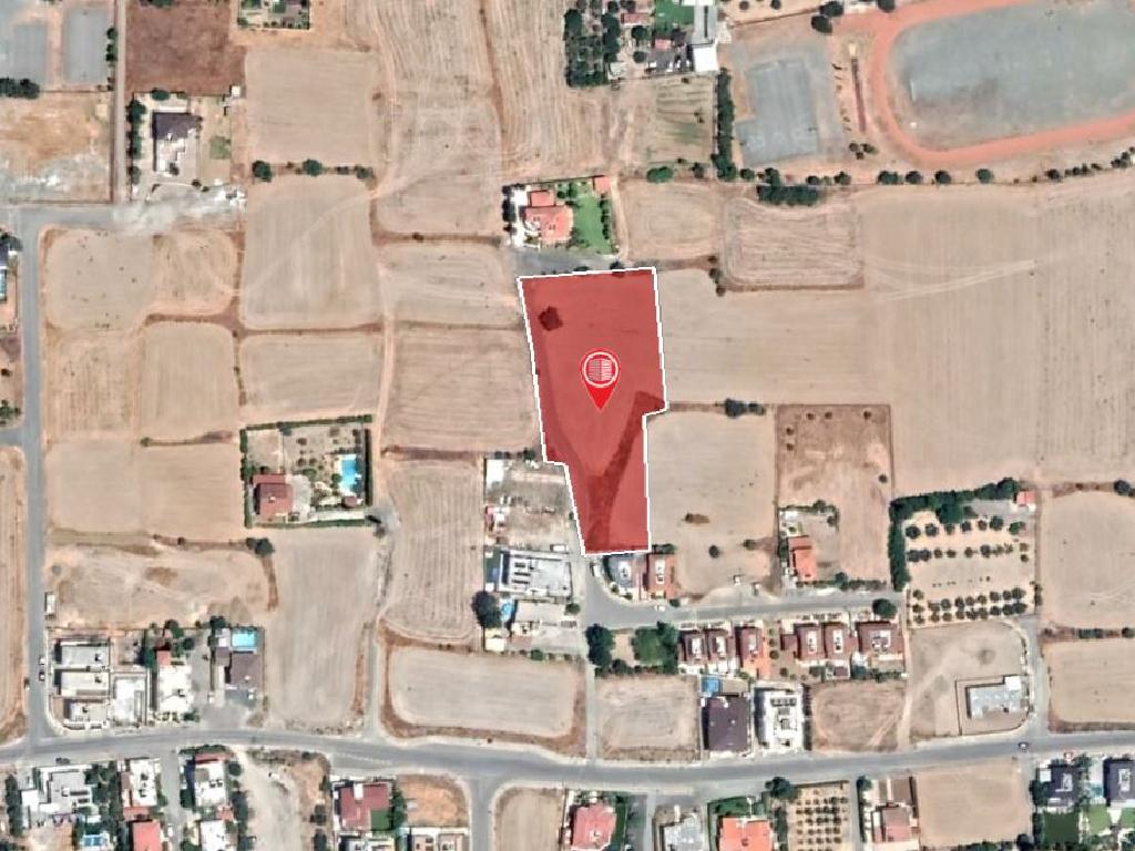 Field-Nisou-PR14794