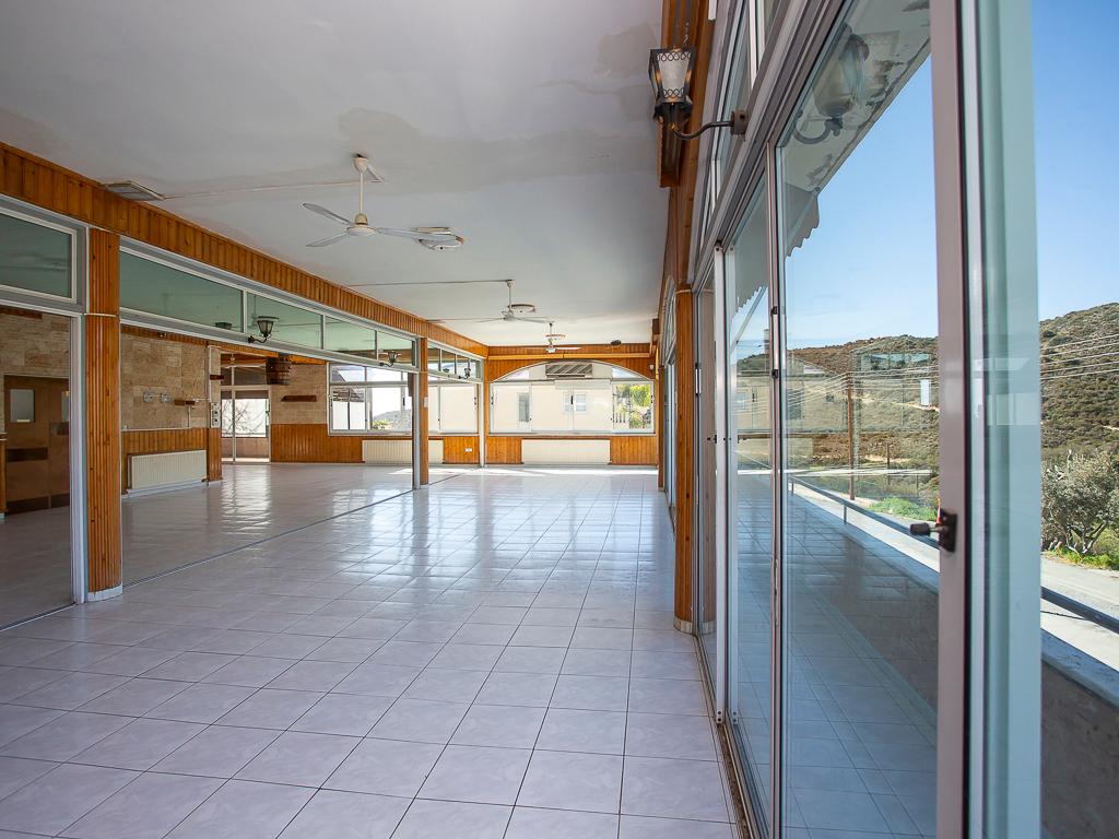 Residential building-Palodeia-PR42086