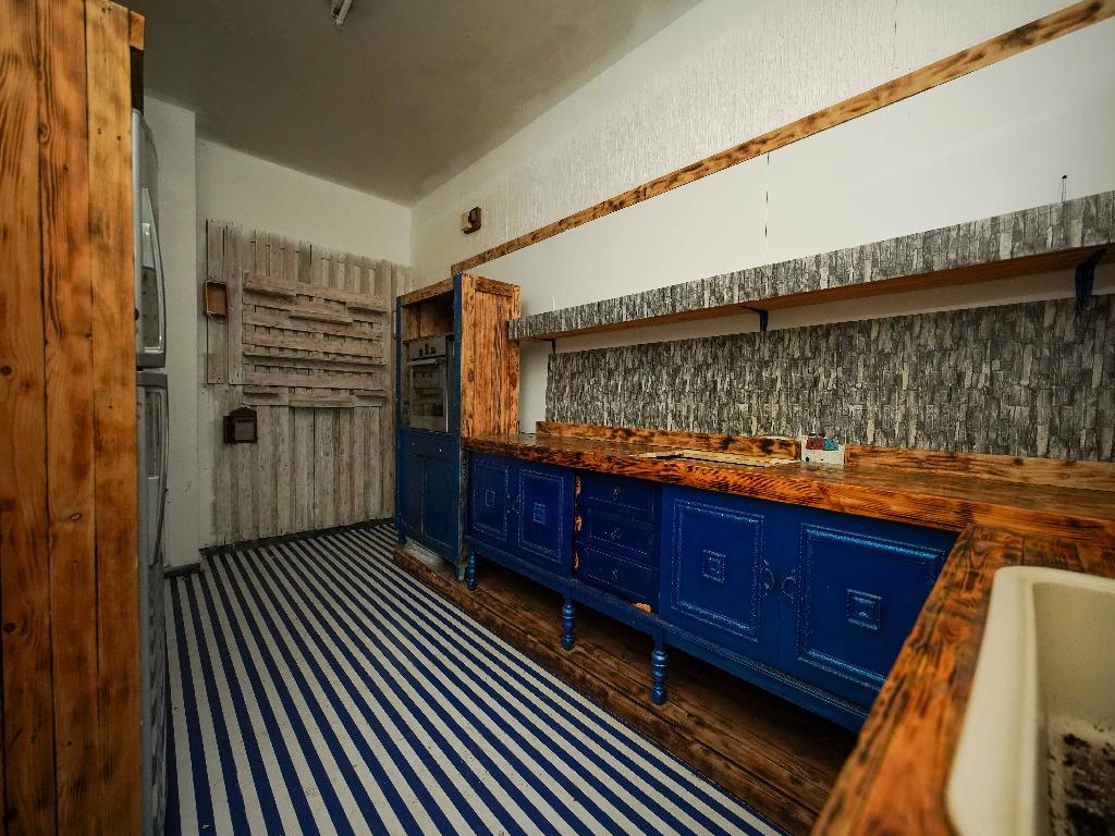 &Mu;&omicron;&nu;&omicron;&kappa;&alpha;&tau;&omicron;&iota;&kappa;ί&alpha;-&Lambda;&alpha;&kappa;&alpha;&tau;ά&mu;&iota;&alpha;-PR44579