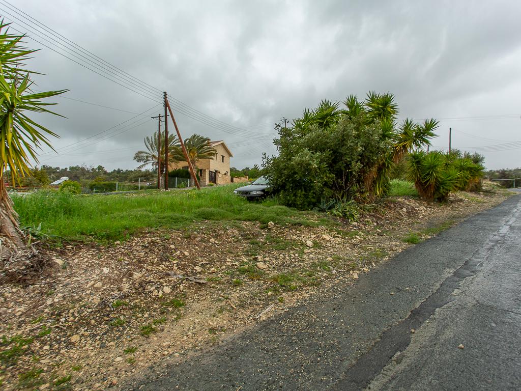 Field (share) - Paramytha, Limassol