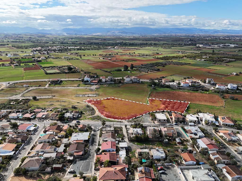 Field - Kokkinotrimithia, Nicosia