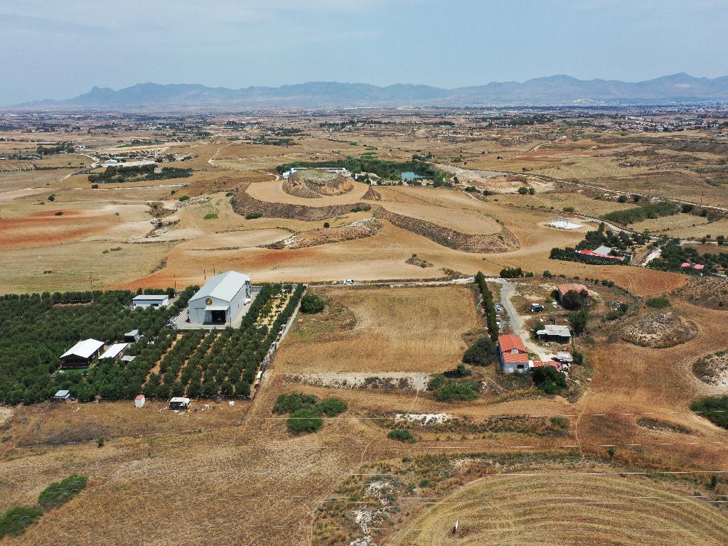 Field-Pano Deftera-PR42421