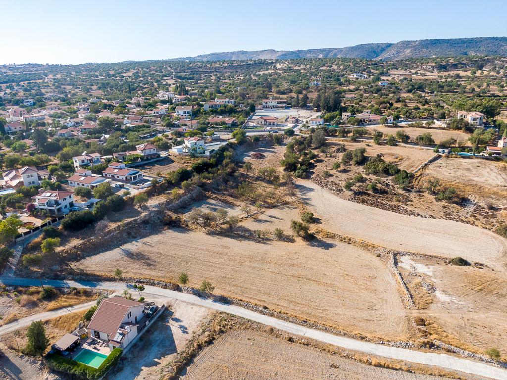 Field - Anogira, Limassol