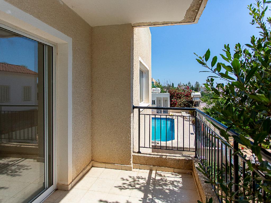 Flat-Pegeia-PR45992