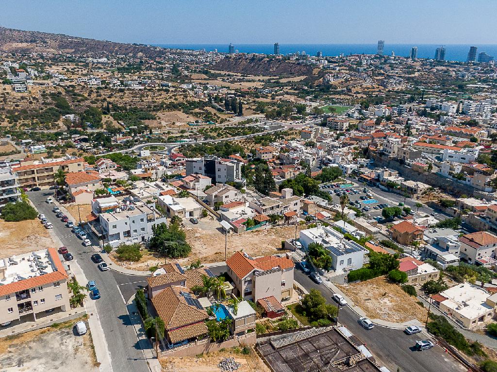 Semidetached house-Germasogeia-PR46700