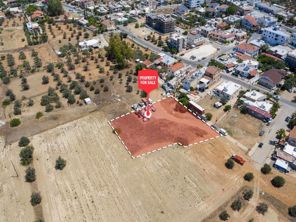 Field - Lakatamia, Nicosia