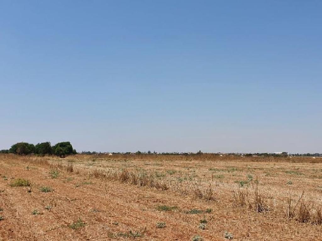 Field-Avgorou-PR14032