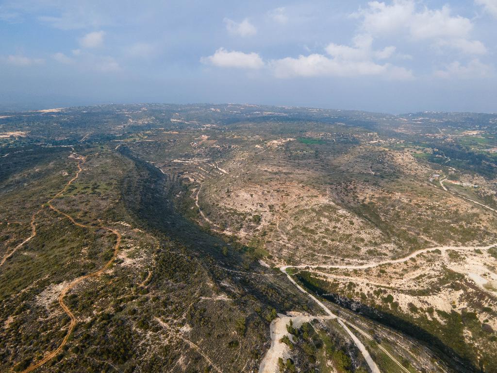 Field - Agios Amvrosios, Limassol